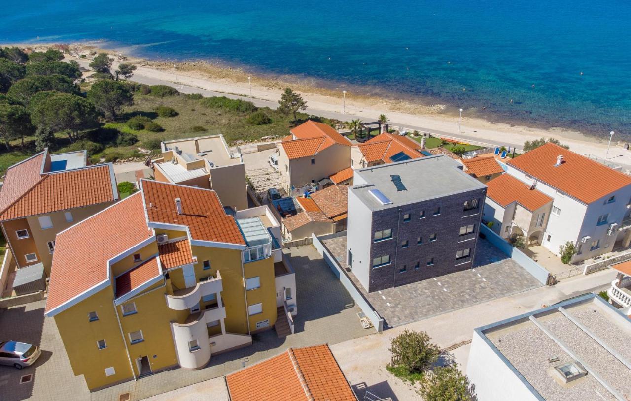 Niko Apartment Вир Екстер'єр фото
