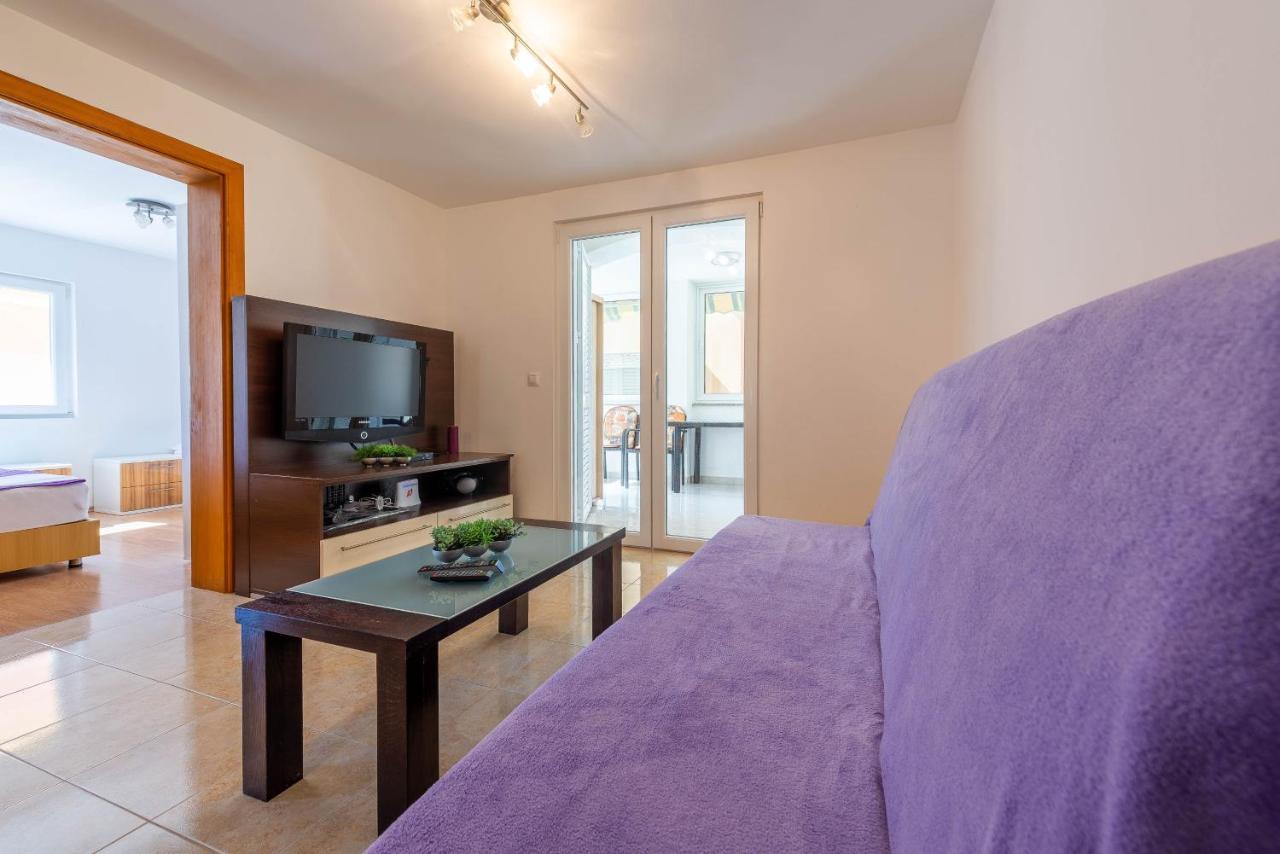 Niko Apartment Вир Екстер'єр фото
